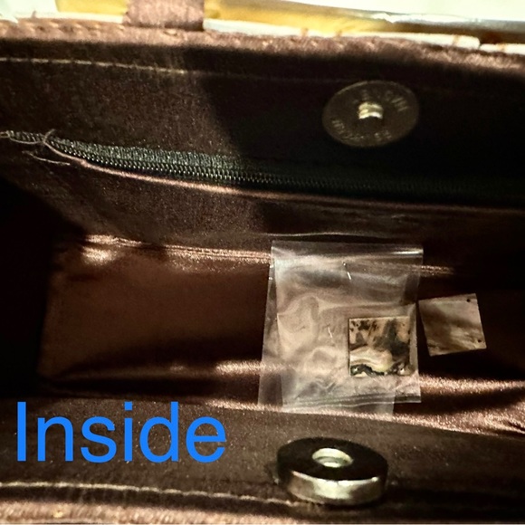 “Butterfly” Handbag with shell squares covering - Picture 3 of 4